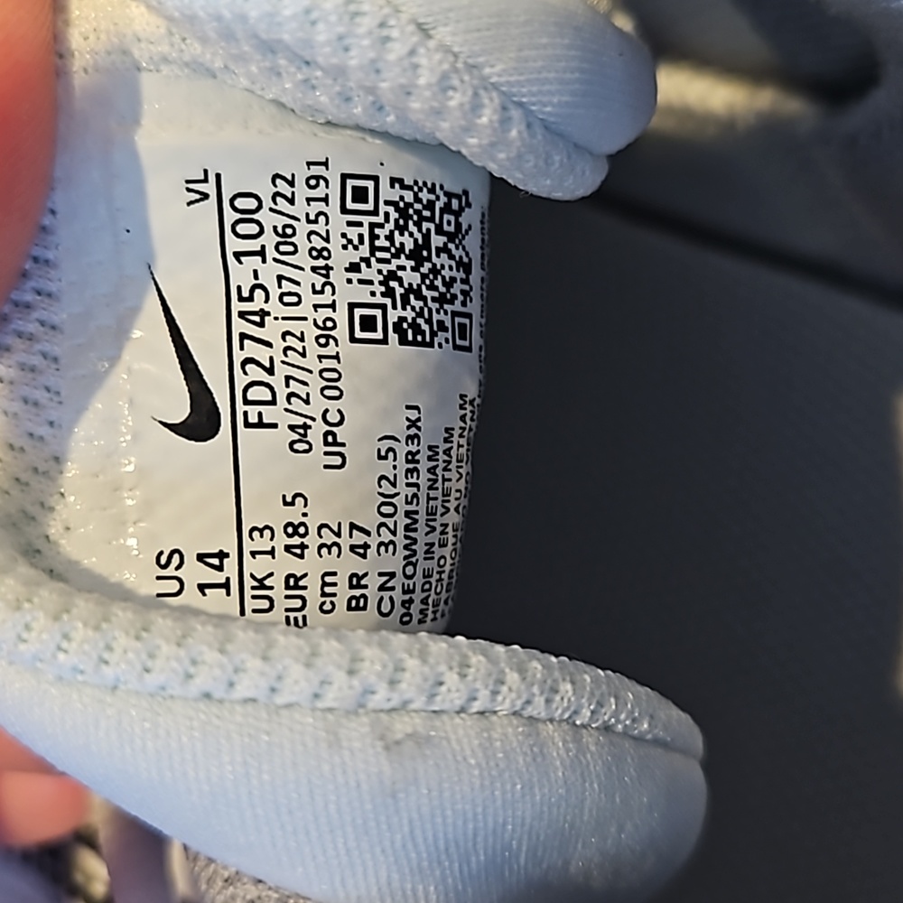 Nike Alpha Huarache Elite 4 Low React Size 14 Cleats. Brand New Without box - Picture 4 of 8